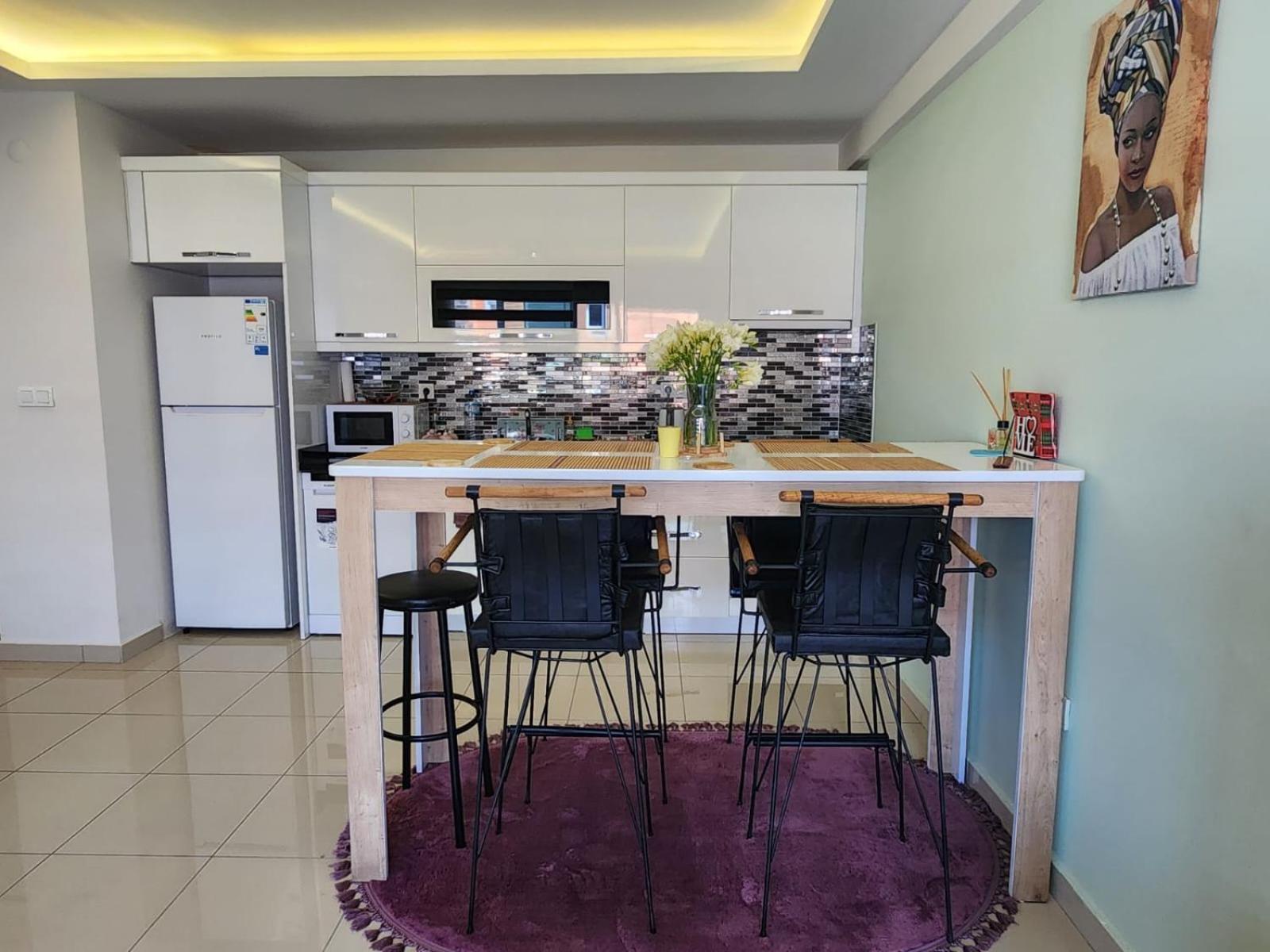 Cozy Sea View Next To The Beach, In The Mid Of The Market, Saturday Bazar, Restaurants & Bars Etc, Alanya Mahmutlar! Appartement Buitenkant foto
